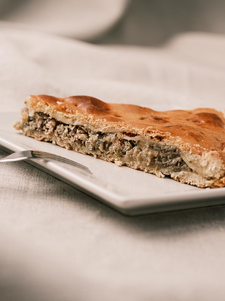 Empanada gallega de sardinillas