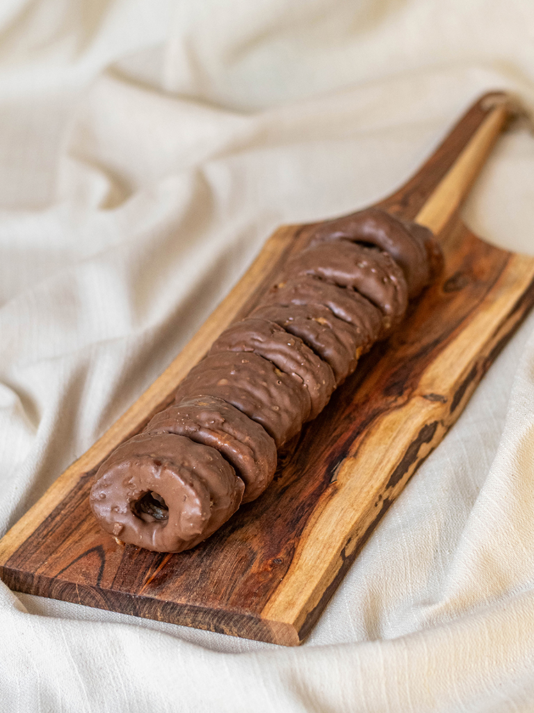 Rosquillas de hojaldre con chocolate con leche